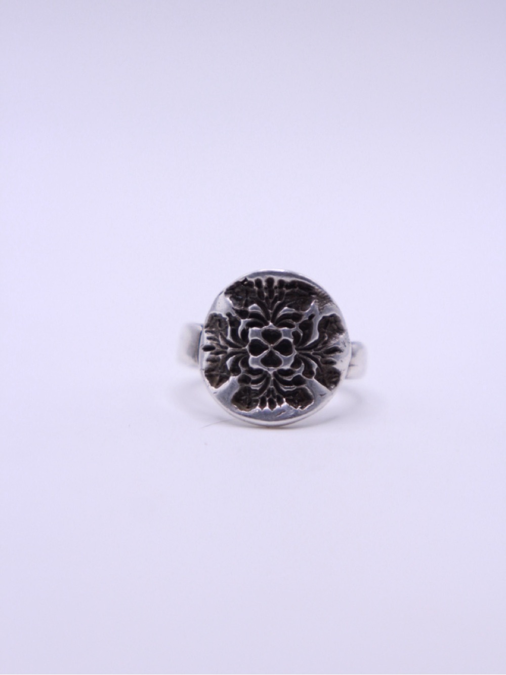 Sterling Silver Floral Design Ring size 7.25